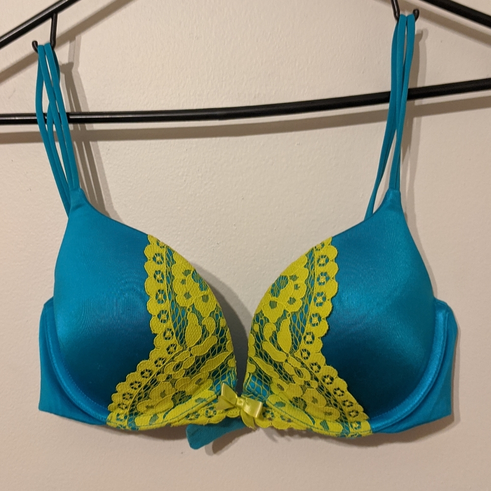 Victoria's Secret push up bra